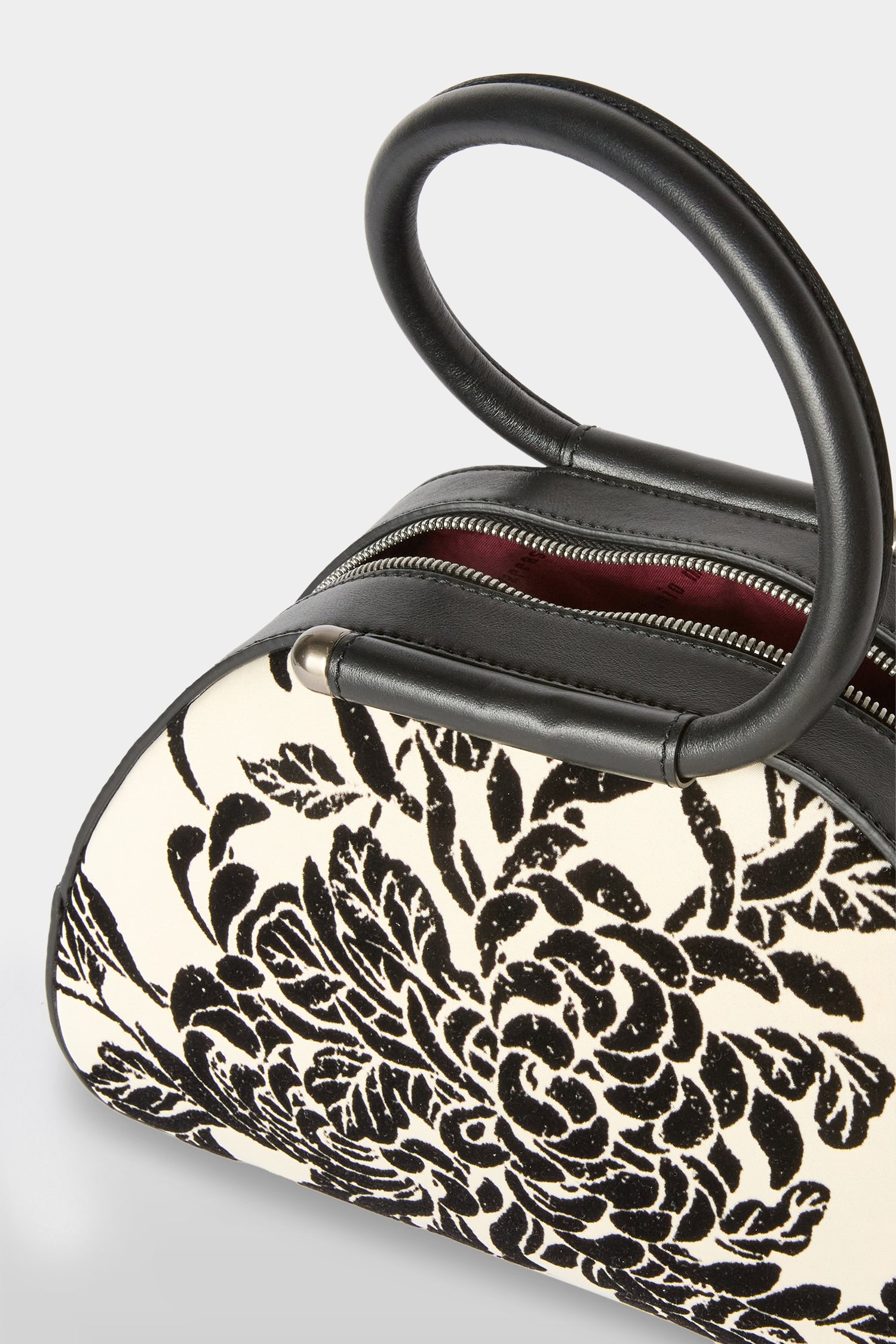 Black & Ivory Caragol Bag