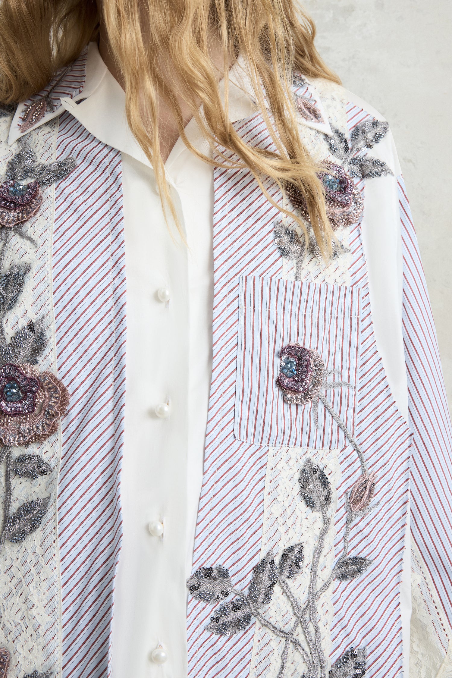 Patchwork Robespierre With Rose Embroidery