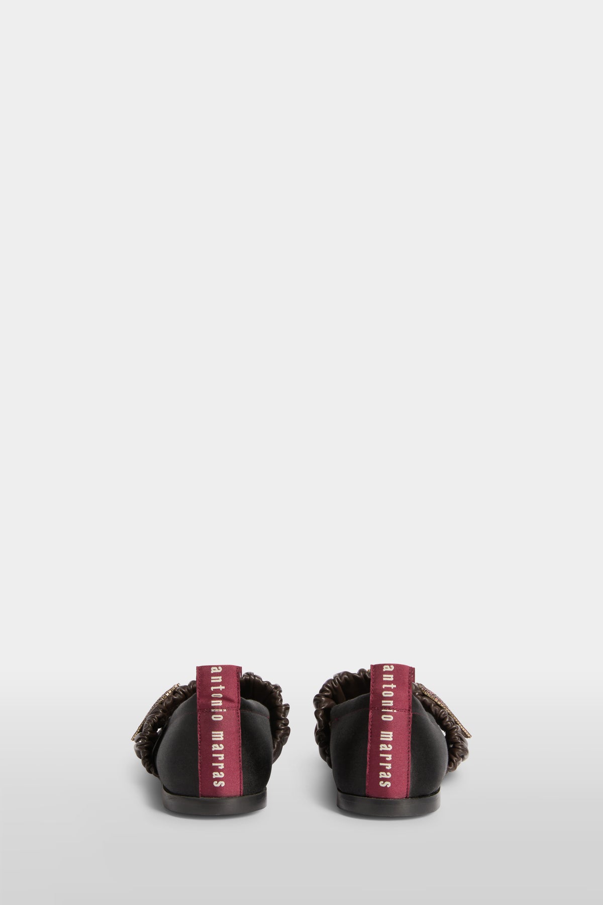 Embroidered Brown Ballerinas
